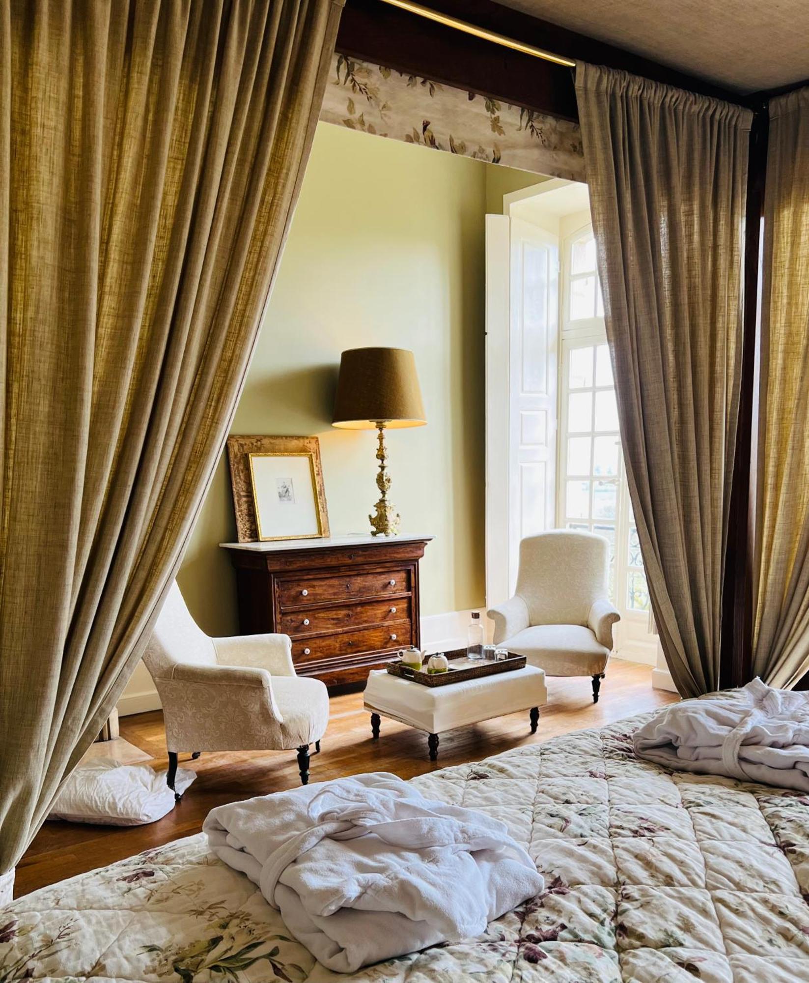 Chateau De Villette Poil Екстериор снимка